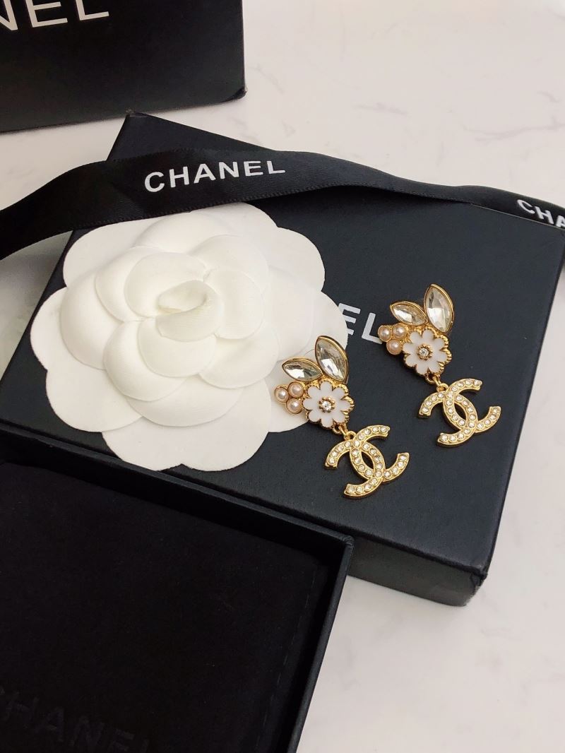 Ch**el earrings